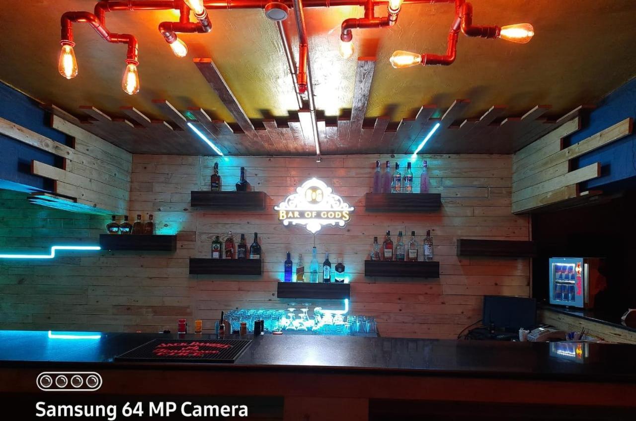 Fabexpress Black Pearl T Nagar チェンナイ エクステリア 写真